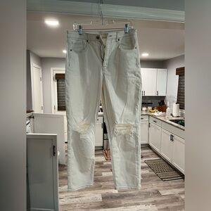 American Eagle distressed stretch jeans